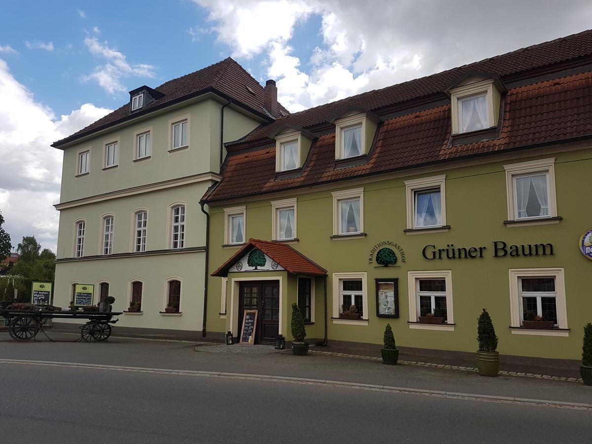 Traditionsgasthof Gruener Baum Bad Staffelstein Eksteriør bilde